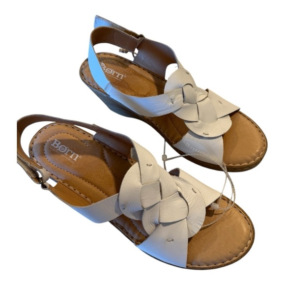 BORN Women's Nina Slingback Sandal, White, Size Womens 10M NEW - Picture 3 of 13